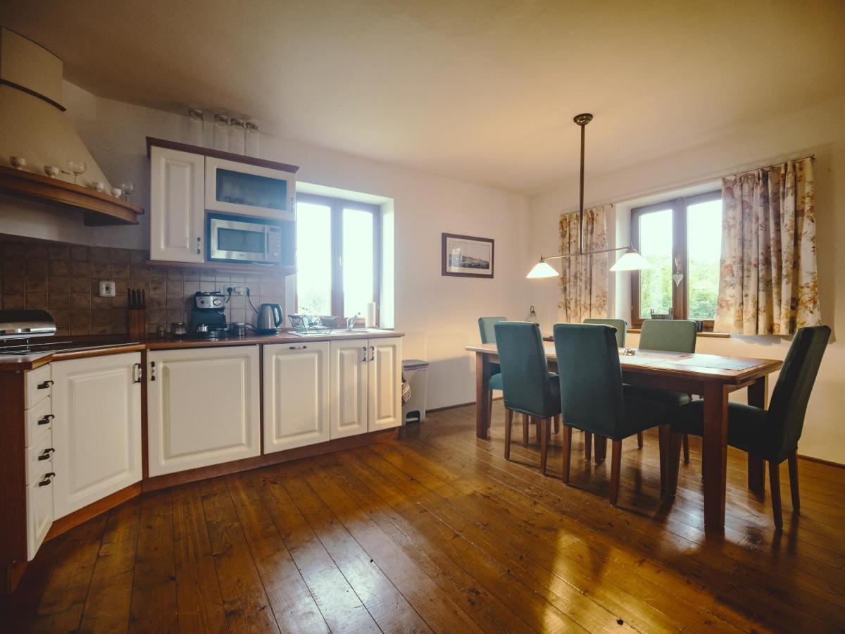 Cottage Bara Božanov Buitenkant foto